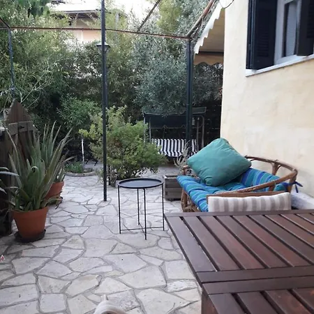 Garden House In Corfu *