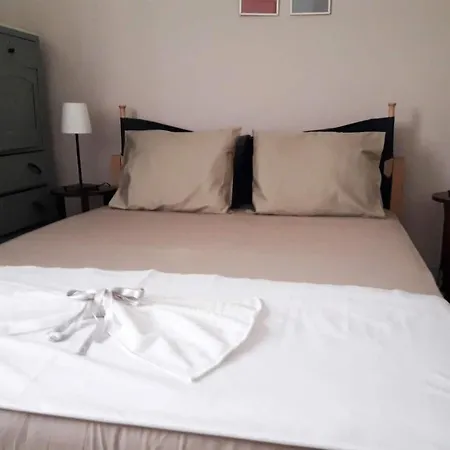 Garden House In Corfu * Corfu (city)