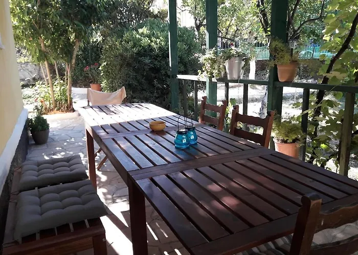 Garden House In Corfu *